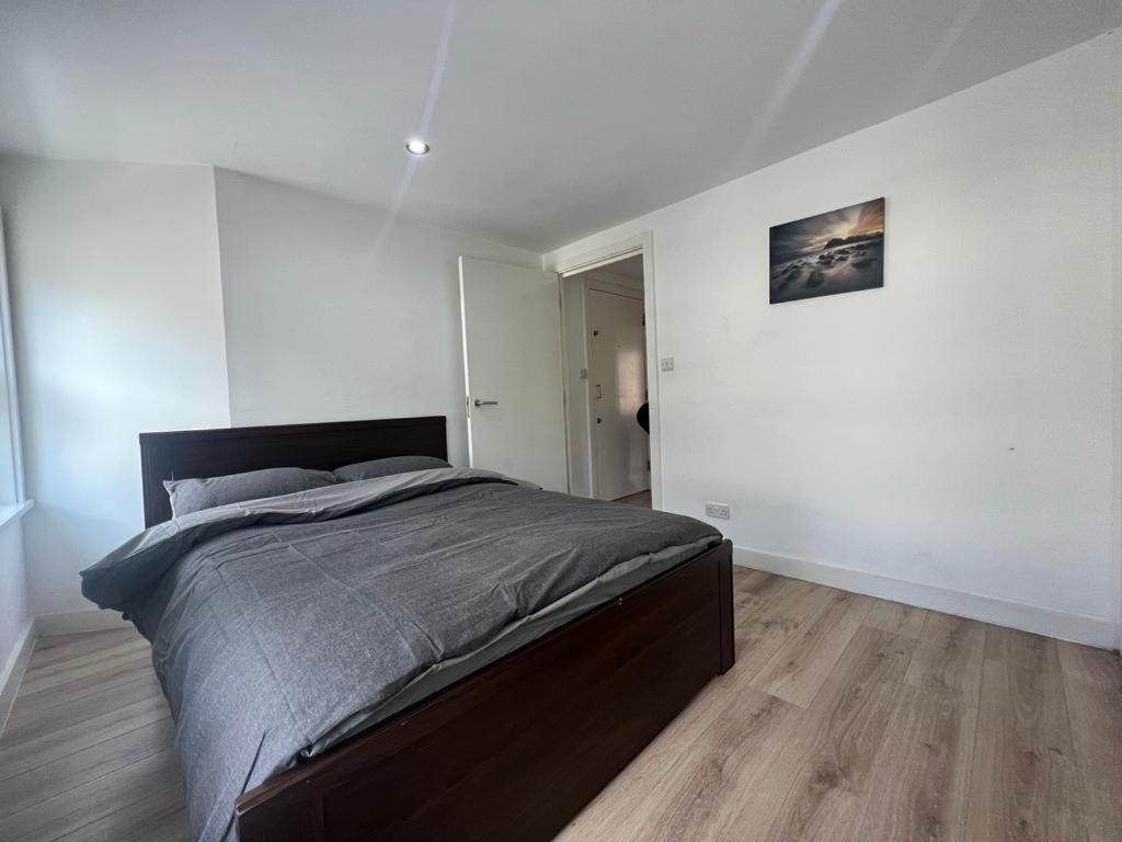 Full Apartment! Brick Lane! Лондон Екстериор снимка